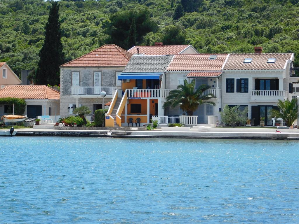 Apartments Kalafatovic Drače 外观 照片