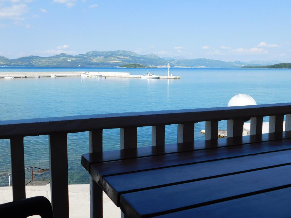Apartments Kalafatovic Drače 外观 照片