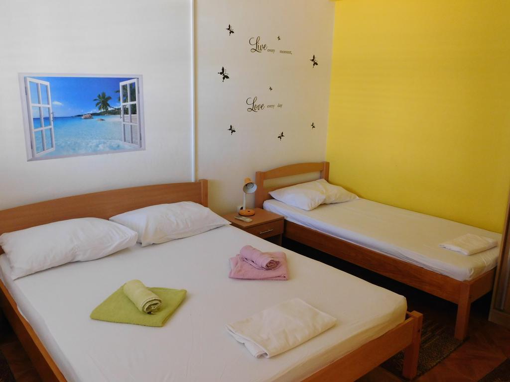 Apartments Kalafatovic Drače 外观 照片